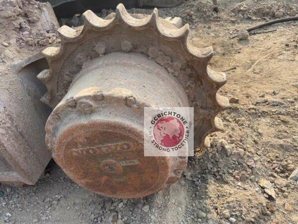 Final drive final drive assembly final drive final drive gearbox+stroke motor Volvo VOE 14524185 VOE 14528734 EC240B